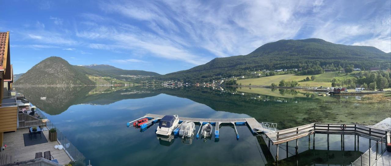 Nedre Amla Fjord Apartment カウパンゲル エクステリア 写真
